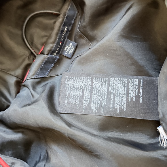 Tommy Hilfiger Long hooded puffer jacket XXL / Tall winter outerwear in Black - Picture 4 of 7